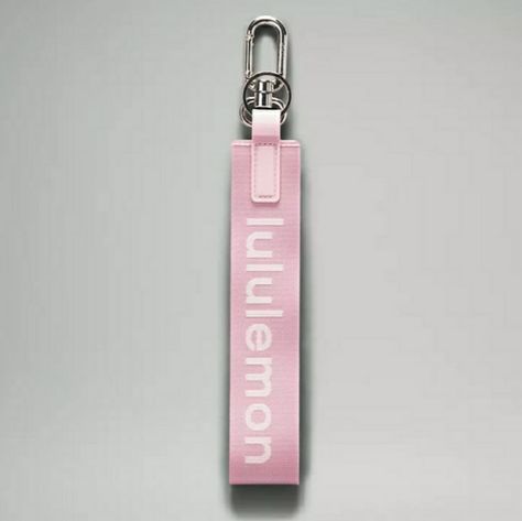 Lululemon Never Lost Keychain Pink One Size Lu9b20s Pkp/Whto Lulu Lanyard, Lululemon Card Holder, Pink Lululemon Keychain, Keychain Lululemon, Lulu Keychain, Lululemon Keychain, Lululemon Never Lost Keychain, Never Lost Keychain, Chains Aesthetic