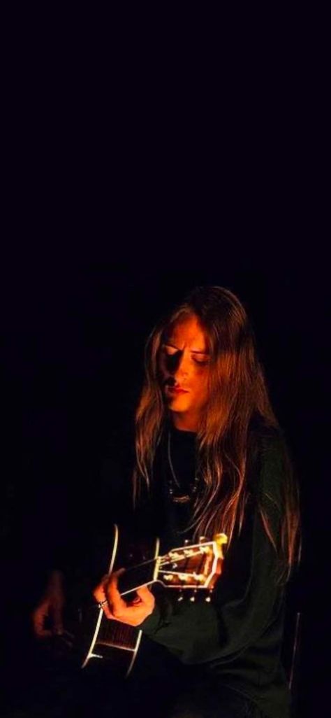 Alice In Chains Aesthetic Wallpaper, Jerry Cantrell Guitar, Layne And Jerry, Jerry Cantrell Wallpaper, Alice In Chains Wallpaper, Chains Aesthetic, Mike Starr, Grunge Boy, Biological Father