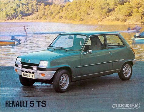 Renault 5: Un mito con múltiples personalidades - La Escudería Camaro 1969, Retro Auto, French Cars, French Classic, Cute Picture, Euro Cars, Nissan Infiniti, Italian Cars, Small Cars