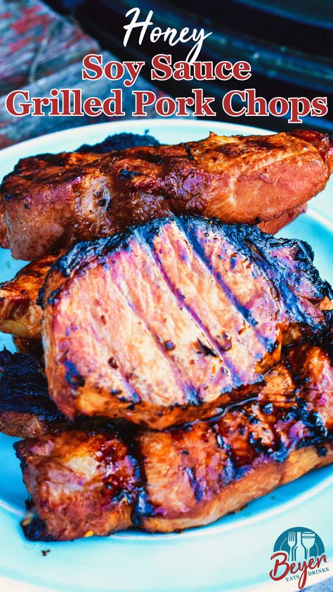 Easy Grilled Pork Chops in a soy sauce and honey pork chop marinade is so full of flavor from soy sauce, honey, red pepper flakes, and garlic. Best Grilled Pork Chops, Fast Family Meals, Summer Dinner Recipes Grill, Honey Pork Chops, Soy Sauce Marinade, Pork Chop Recipes Grilled, Pork Chop Marinade, Honey Pork, Bbq Pork Ribs