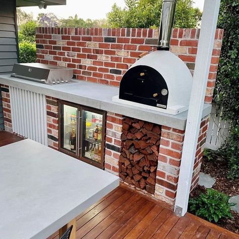 Pizza Ovens R Us on Instagram: "Stunning outdoor kitchen project with one of our authentic wood fired ovens from Portugal. Only 140kg ready built. Great result @jmslandscapes www.pizzaovensrus.com.au Ph 1300 032 822 #pizzaoven #woodfireoven #woodfiredpizzaoven #woodfiredpizza #backyard #homeideas @beefeaterbbqau #homereno #bbq #outdoorentertaining # #outdoorspace #homedesign #foodie #alfresco #foodideas #slowcooking #backyarddesign #landscapearchitecture #landscapedesign #landscapeconstruct Pizza Oven Garden Ideas, Bbq Area With Pizza Oven, Garden Bbq Pizza Oven Area, Backyard Patio With Pizza Oven, Deck Pizza Oven, Garden With Pizza Oven, Deck With Pizza Oven, Bbq And Pizza Oven Area Ideas Outdoor, Garden Pizza Oven Area