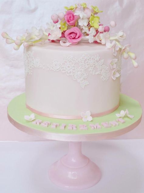 Retirement Party Cakes, Shabby Chic Cakes, Different Kinds Of Cakes, Retirement Cake, Special Event Cakes, Flower Cakes, Retirement Party Invitations, Cake Stuff, Cakes For Women