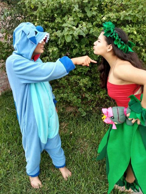 Lilo and stitch  Diy lilo costume Kilo And Stitch Costume, Lilo And Stick, Diy Lilo Costume, Lilo And Stitch Diy, Kilo And Stitch, Lilo Costume, Stitch Costume, Stitch Diy, Halloween Family