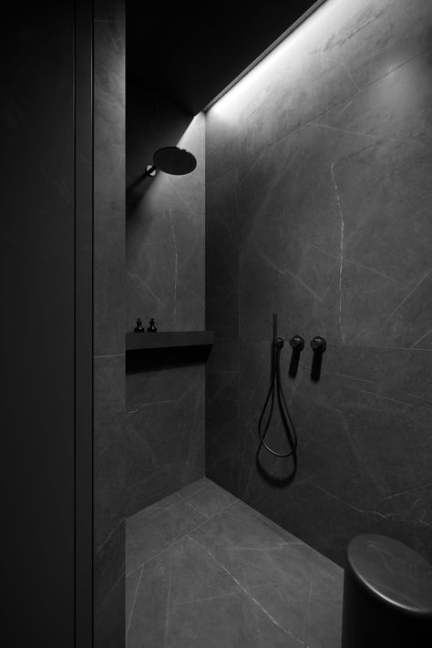 Black Interior Design Bathroom, Black Aesthetic House, Bathroom Rendering, Architecture Bathroom Design, Black Tile Bathrooms, Modern Bathroom Ideas, Luxe Bathroom, Bathroom Design Black, Modern House Interior