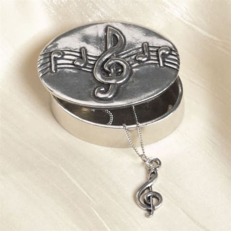 Pewter Trinket Box with Treble Clef Necklace Treble Clef Ring, Keyboard Design, Treble Clef Necklace, Silhouette Jewelry, Slide Box, Wood Keepsake Box, A Keyboard, Heart Padlocks, Music Stand