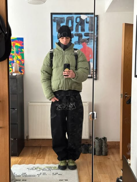 New Balance Basement, Alyx Backpack, Outer Outfits, Male Urban Fashion, Protect Ldn, Aesthetic Menswear, Mens Fashion Uk, Best Winter Jackets, Uk Streetwear