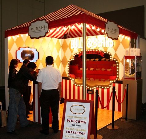 Carnival Birthday Theme, Standing Signage, Carnival Booths, Stand Feria, Event Booth, Warehouse Design, Trade Show Exhibit, Pop Up Bar, Tent Design