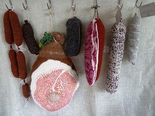 The knitted butchery installation by ch.foodknitter, via Flickr Playroom Kitchen, Noah S Ark, Butcher Shop, Crochet Food, Dramatic Play, Fake Food, Play Food, Yarn Art, Knitted Toys