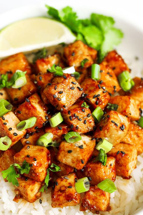 Pan-fried Maple Soy Tofu - UK Health Blog - Nadia's Healthy Kitchen Sweet Tofu Recipes, Soy Tofu, Pan Fried Tofu, Soy Recipes, Tofu Dishes, Vegetable Medley, Savory Dishes, Asian Inspired Recipes, Bon Appetite