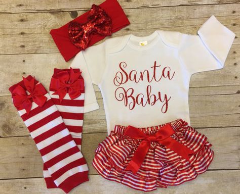 Infant Christmas Outfit, Christmas Outfit Ideas For Family, Baby Glitter, Glitter Outfit, Christmas Bodysuit, Golden Christmas, Girls Christmas Outfits