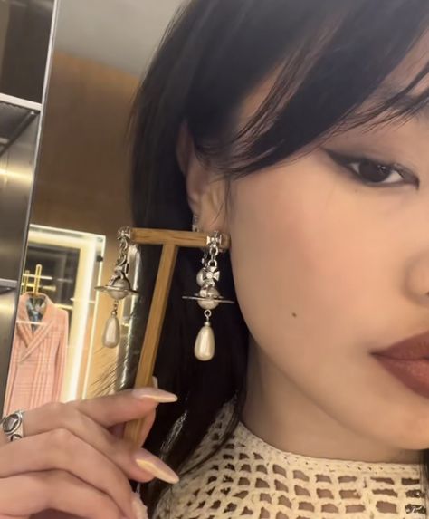 Vivienne Westwood Drop Earrings, Vivienne Westwood Pearl Drop Earrings, Vivienne Westwood Jewellery Earrings, Vivienne Westwood Pearl Earrings, Silver Tattoo, Vivienne Westwood Earrings, Vivienne Westwood Jewellery, Ball Aesthetic, Jewelry Lookbook