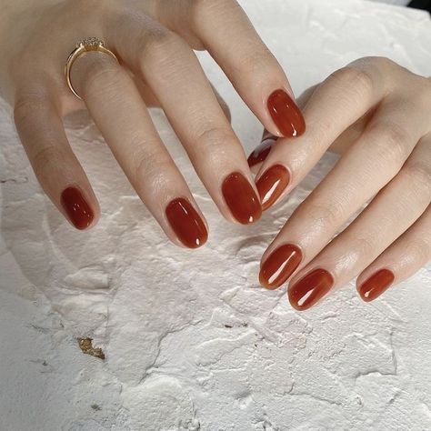 Muted Orange Nails, Nails With Orange Dress, Minimalist Nails Orange, Simple Orange Nails, Orange Jelly Nails, Gel Nails Orange, Dark Orange Nails, Orange Gel Nails, Orange Manicure