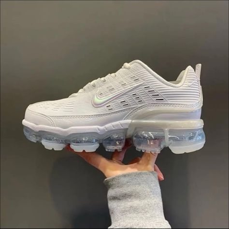 Never Worn, Wrong Size! Vapormax 360, Vapor Max Plus, Vapormax Nike, Nike Clothes Mens, Nike Shoes New, Vapor Max, Nike Vapormax, All Nike Shoes, Tenis Nike