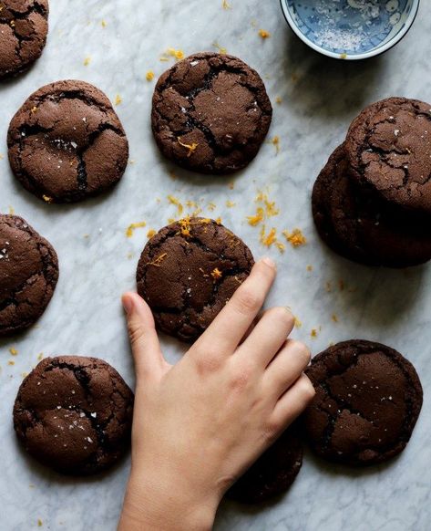 Sourdough Cookies, Chocolate Truffle Cookies, Chocolate Orange Cookies, Truffle Cookies, Orange Cookies, Dessert Photography, Vanilla Chocolate, Chocolate Craving, Chocolate Orange