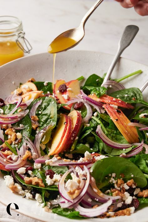 Classic Apple Spinach Salad Blue Zone Salad Recipes, Blue Zone Meals, Hardy Salads, Feta Dressing Recipe, Apple Salads, Apple Spinach Salad, Blue Zone Recipes, Warm Spinach Salad, Delicious Healthy Salads