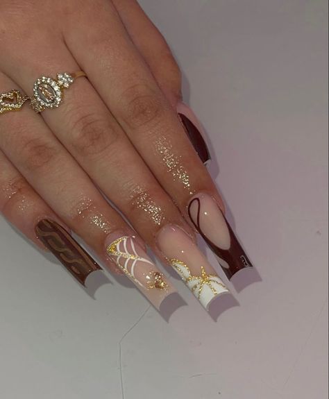 Overlay Nails, Henna Nails, Sassy Nails, Drip Nails, Stylish Nails Designs, Nails Design With Rhinestones, Girly Acrylic Nails, Summery Nails, Cute Acrylic Nail Designs