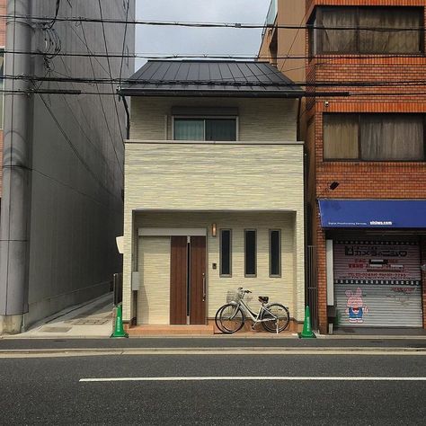 Home On Big Street Japanese Store Fronts, Japanese House Design, Japanese Buildings, Japanese Town, Space Aesthetic, Building Drawing, Japan Street, Cultural Capital, Japanese Store