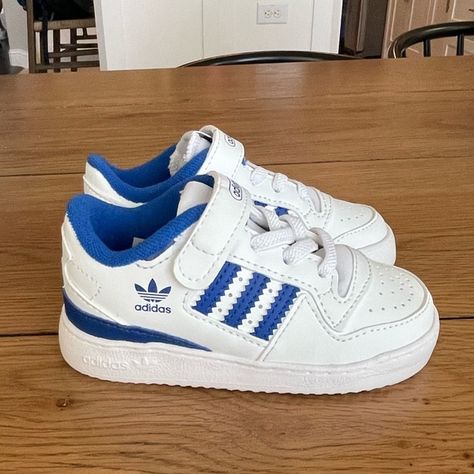 New adidas forum low kids sz 6 Adidas Forum Low, Forum Low, Adidas Forum, Vintage Adidas, Kids Sneakers, Vintage Baby, Comfy Outfits, Kid Shoes, Childrens Clothes