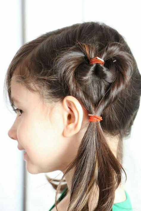 ♡ Valentines Day Hair For Kids, Ponytail Diy, Heart Ponytail, Diy Ponytail, Day Hairstyles, Valentine Hair, Birthday Hairstyles, Hippie Hair