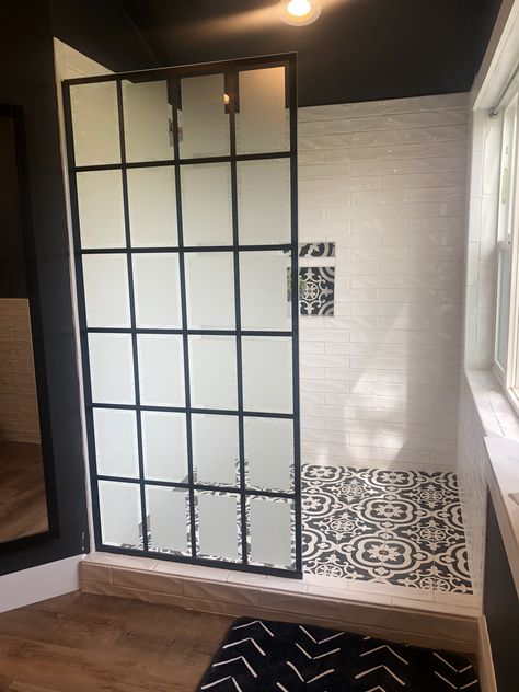 Black Window Shower Door, Shower With Glass Panel, Shower With Window, Metal Window Frames, Bath Window, Standing Shower, Loft Bathroom, Rustic Shower, Master Shower