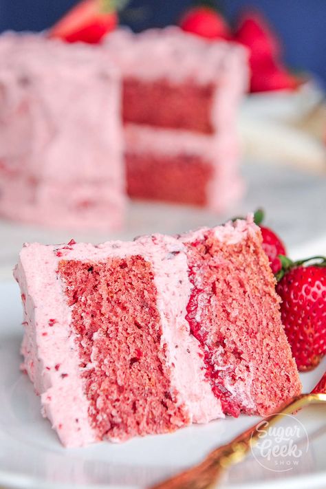 Fresh Strawberry Cake With Strawberry Buttercream | Sugar Geek Show Strawberry Cake Mix Recipes, Strawberry Cake From Scratch, Strawberry Wedding Cakes, Homemade Strawberry Cake, Strawberry Cake Recipe, Fresh Strawberry Cake, Strawberry Cake Mix, Cake Frosting Recipe, Strawberry Frosting