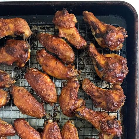 Fall Off The Bone Wings Oven Baked, Chicken Wings For A Crowd Parties, Slow Baked Chicken Wings, Fall Off The Bone Chicken Wings, How To Cut Chicken Wings, Extra Crispy Baked Chicken Wings, Baked Chicken Wings Oven With Gravy, Chicken Wings For A Crowd, Bone In Chicken Wings