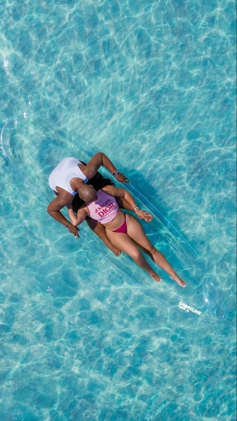 Baecation Photos, Baecation Mood, Romantic Vacations Couples, Couples Vacation Photos, Boat Photoshoot, Swag Couples, Couple Goals Teenagers Pictures, Couples Vacation, Black Couple