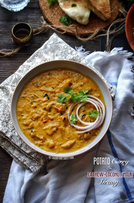 Aloo Curry Good Vegetarian Recipes, Subzi Recipe, Methi Recipes, Aloo Curry, Milk Gravy, Kasuri Methi, Best Vegetarian Recipes, Potato Curry, Vegetarian Recipe