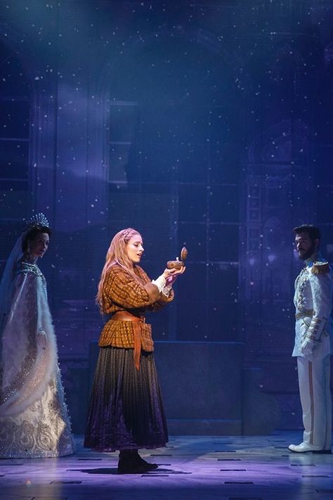 Anya Anastasia Broadway, Anastasia Icons, Anastasia Wallpaper, Broadway Wallpaper, Anastasia Costume, Christy Altomare, Anastacia Disney, Musical Theatre Humor, Anastasia Broadway