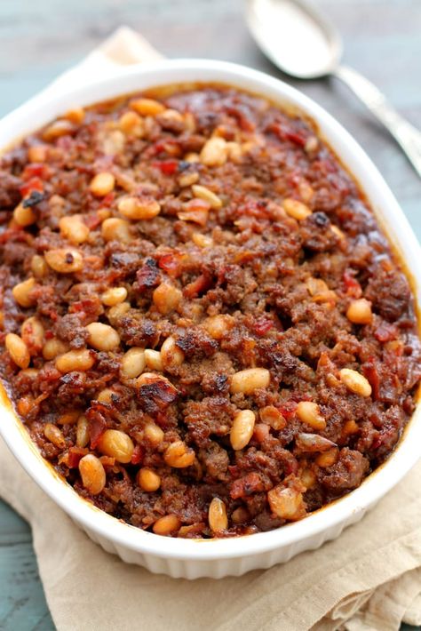 Mom's Baked Bean Casserole | girlversusdough.com @girlversusdough #girlversusdough #thanksgiving #christmas Baked Bean Casserole, Beans Recipes, Tailgate Parties, Chicken Dishes Easy, Thanksgiving Side Dish, Holiday Baking Recipes, Dinner Side, Best Casseroles, Classic Recipes