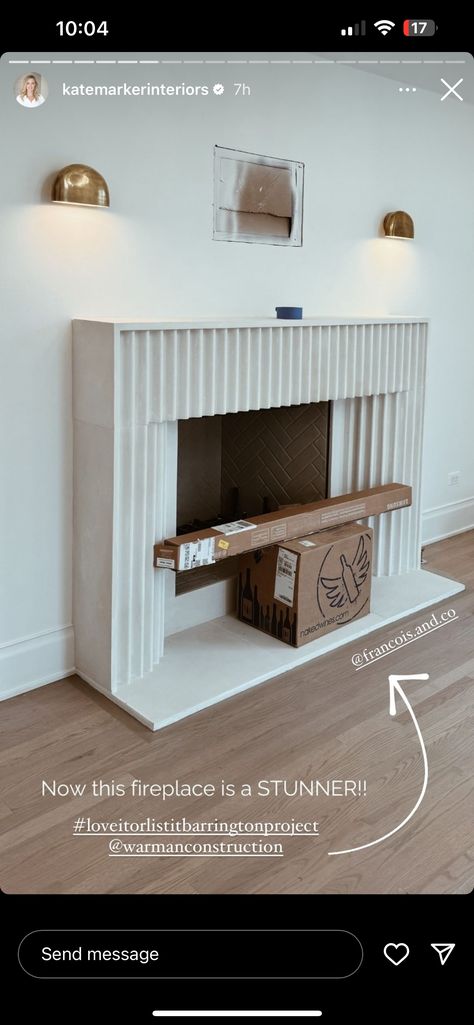 Fluted Fireplace, Fluted Tile, Fireplace Accent Walls, Stone Fireplace Wall, Electric Fireplace Mantle, Faux Fireplace Diy, Apartment Chic, Living Room Decor Fireplace, Faux Fireplace