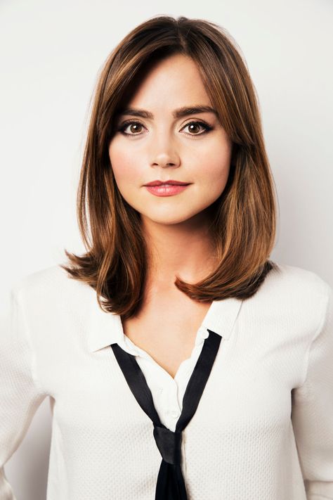 Jenna Coleman Jenna Coleman Hair, Jenna Louise Coleman, Jenna Coleman, Haircut And Color, Entertainment Weekly, Hair Envy, Well Done, Shoulder Length Hair, Feel Special