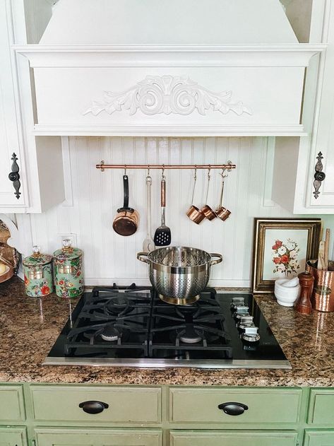 Copper Pots Above Stove, Pot Rail, Kitchen Rails, Copper Utensils, Copper Paint, French Country Kitchen, Kitchen Stove, Copper Pots, Kitchen Paint