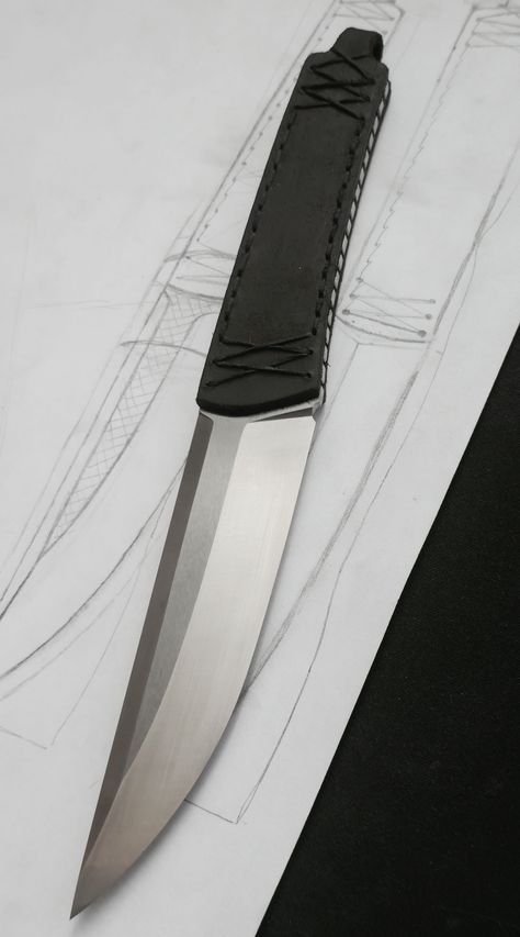 Making skinny knife from hardened and tempered D2 high carbon steel and leather handle. Kwaiken Knife, Diy Knife Handle, Making Pins, Back House, Knife Template, Knife Making Tools, Knife Patterns, Handcrafted Knife, Dagger Knife