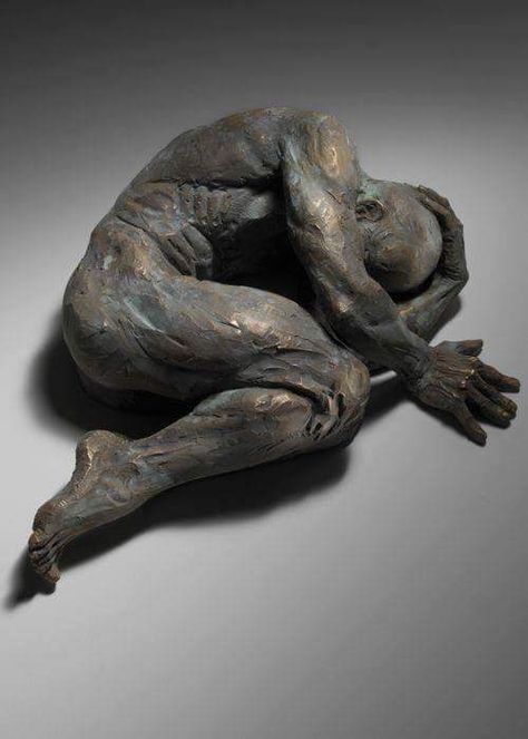 carlye on Twitter: "bronze  #sculpture   By Matteo Pagliese https://t.co/rQ3LDRr4w3" Famous Sculptures, Human Sculpture, Wall Sculpture Art, Bronze Statue, Sculpture Installation, Arte Horror, Figurative Sculpture, Sculptures & Statues, 인물 사진