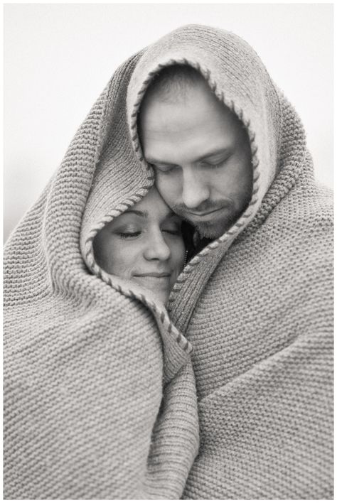 ridin' off Snuggling Couple, Modern Hepburn, Destination Unknown, Cute Couple Quotes, Romantic Moments, Photo Couple, It's Cold, Couples In Love, A Blanket