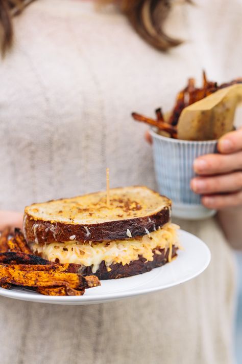 The Vegetarian Reuben Vegetarian Reuben, A Couple Cooks, Russian Dressing, Reuben Sandwich, Couple Cooking, Vegetarian Sandwich, Veggie Sandwich, Healthy Sandwiches, Meat Substitutes