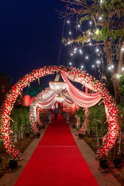 Suryakund is inspired by the Mewar dynasty from the 16th century and staying true to the tradition was always our intention to built a royal wedding venue for the perfect fairytale wedding.#weddingvenue # weddings # bestweddinglocation #weddinginspirations #wedmegood #weddingvendor #weddingsutra #bride #herecomesthebride #weddingdaydetails #weddingday #weddingdress #weddingphotography #bridal #weddinginspiration #prewedding #weddingphotographer #groom #weddingvenue Royal Wedding Venue, Wedding Sutra, Bridal Makeup Looks, Floral Decoration, Grand Entrance, Fairytale Wedding, Royal Wedding, Here Comes The Bride, 16th Century