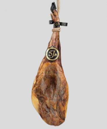 Jamón de bellota 100% ibérico Serrano Ham, Frozen Meat, Spanish Food, Garden Trowel, Smoked Paprika, Seafood, Jam, Novelty Christmas, Holiday Decor