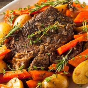 Top Sirloin Roast Recipe - IzzyCooking Top Sirloin Roast Recipe, Spoon Roast, Sirloin Roast Recipes, Crockpot Pot Roast, Leftover Pot Roast, Slow Cooker Kitchen, Sirloin Roast, Beef Pot Roast, Slow Cooker Roast