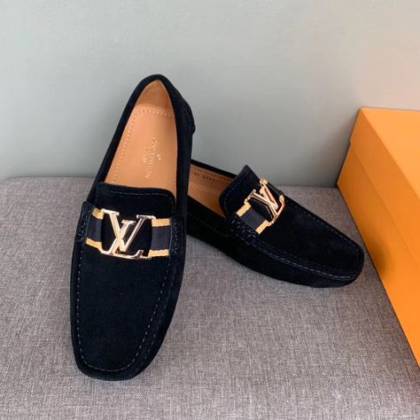 Lofar Shoes Outfit, Lofar Shoes, Shoe Collection Aesthetic, Organization Shoes, Shoe Quotes, Aesthetic Shoe, Lv Men Shoes, Loafers Men Outfit, Shoe Outfits