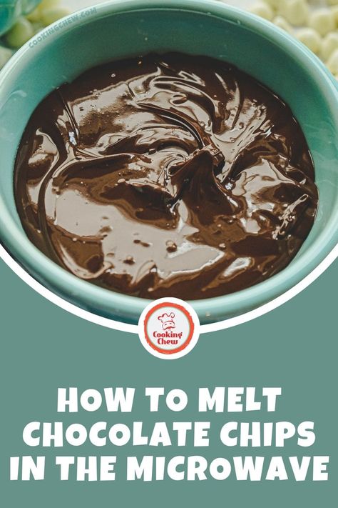 Here are the steps and tips for how to melt chocolate chips in the microwave without burning the chocolate. How To Melt Chocolate, White Microwave, Butterscotch Candy, Pyrex Bowls, Strawberry Dip, Melting Chocolate Chips, Chocolate Bark, Candy Molds, Chocolate Dipped