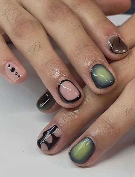 Edgy Gel Nails Short, Cool Nails For Guys, Men Gel Manicure, Nail Inspo Earth Tones, Simple Creative Nails, Short Nail Designs Alt, Masc Women Nails, Short Nails Masculine, Men Long Nails