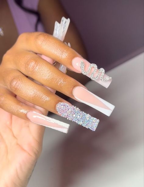 18th Nails Acrylic, Cute 18th Birthday Nails, Light Pink Acrylic Nails Coffin Long With Diamonds, Pink Birthday Nails Square, Nails For 18th Birthday, Pink And White Birthday Nails, 18th Birthday Nails Acrylic, Virgo Nails Acrylic, 18th Birthday Nails