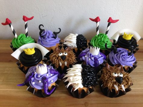 Villain Cup Cakes Cake Walk, Cup Cakes, Custom Cakes, Cake Decorating, Cake