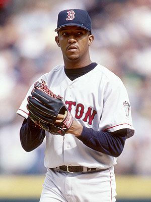 Pedro Martinez Boston Baseball, Pedro Martinez, Red Sox Nation, England Sports, Baseball Pitcher, Red Socks Fan, Red Sox Baseball, Baseball Boys, Boston Strong