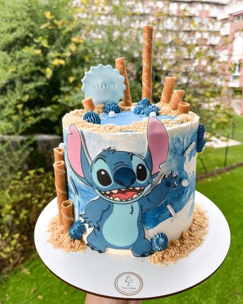 Stitch Birthday Cake Ideas Simple, Easy Stitch Cake, Stitch Bday Cake, Stitch Sheet Cake, Stitch Themed Cake, Stitch Torte, Stitch Cake Ideas, Stitch Cake Design, Stitch Party Ideas