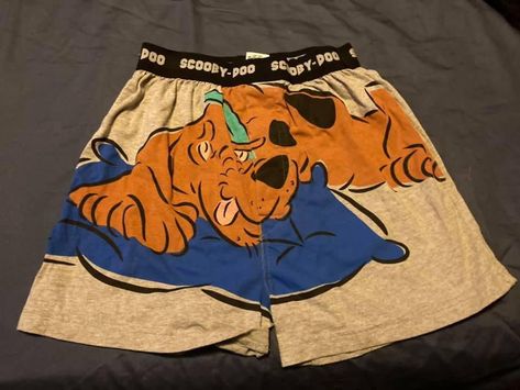 Scooby Doo Clothes, Harry Styles Clothes, Garfield Images, Scooby Doo Images, Scooby Doo Mystery Incorporated, Geeky Clothes, Snoopy Love, Fire Fits, Galveston