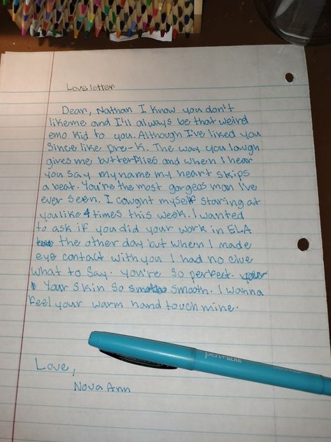 Daily reminder to write notes to ur crushes and keep them in a box! Cute Notes To Tell Your Crush You Like Them, Note To Give To Your Crush, Crush Notes Ideas, Cute Note Ideas For Crush, Love Letters To Your Crush Feelings, How To Tell Ur Crush U Like Them Note, How To Write A Love Letter To Your Crush, Love Letters To Crush, Notes To Write To Your Crush