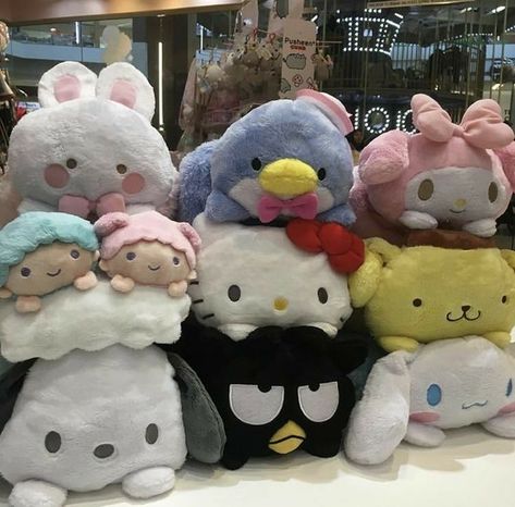 Kawaii Plushies, Hello Kitty Items, Cute Stuffed Animals, Rilakkuma, Cute Plush, Sanrio Characters, Sangria, Stuffed Animals, No. 2